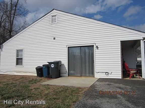 2nd image of 921 Grand Arbre Dr