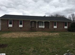 440 Circle Dr, Greer, SC 29650