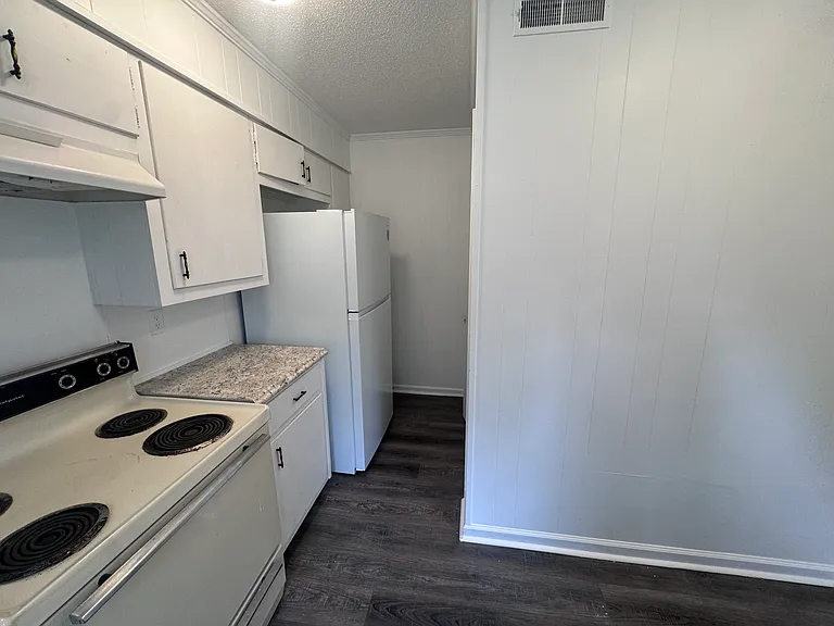 33 Bellmeade Cv #C — Photo 8