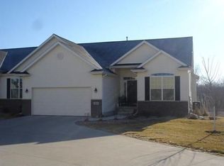 2519 Feather Run Trl, Cedar Falls, IA 50613