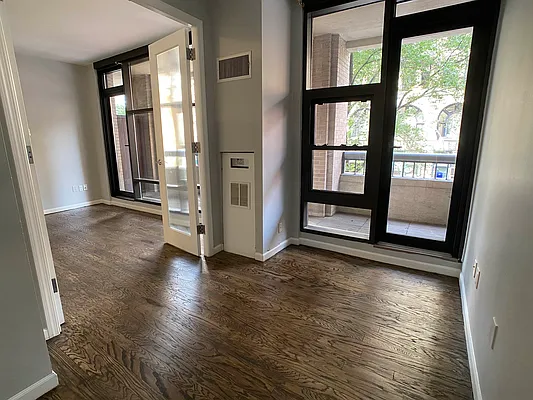 Rented by Tourma Realty LLC | media 20