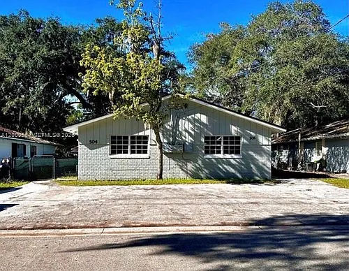 504 Rosland Dr #504 Photo 1