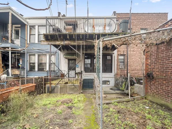 20-15 Menahan Street image 31 of 38