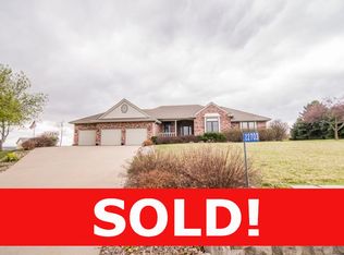 22703 Glenview Ave, Glenwood, IA 51534