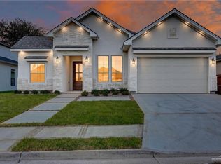 806 La Laguna Rd, Mission, TX 78572
