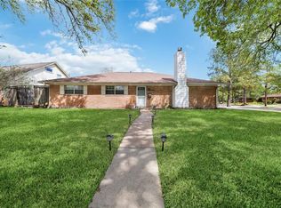 11011 Burdine St, Houston, TX 77096