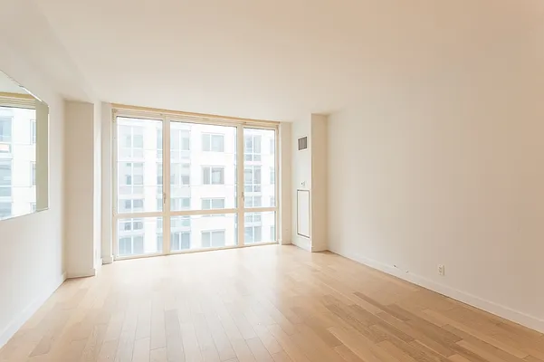 Rented by MNS | media 36