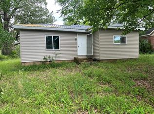 738 Main St, Mc Kenzie, TN 38201