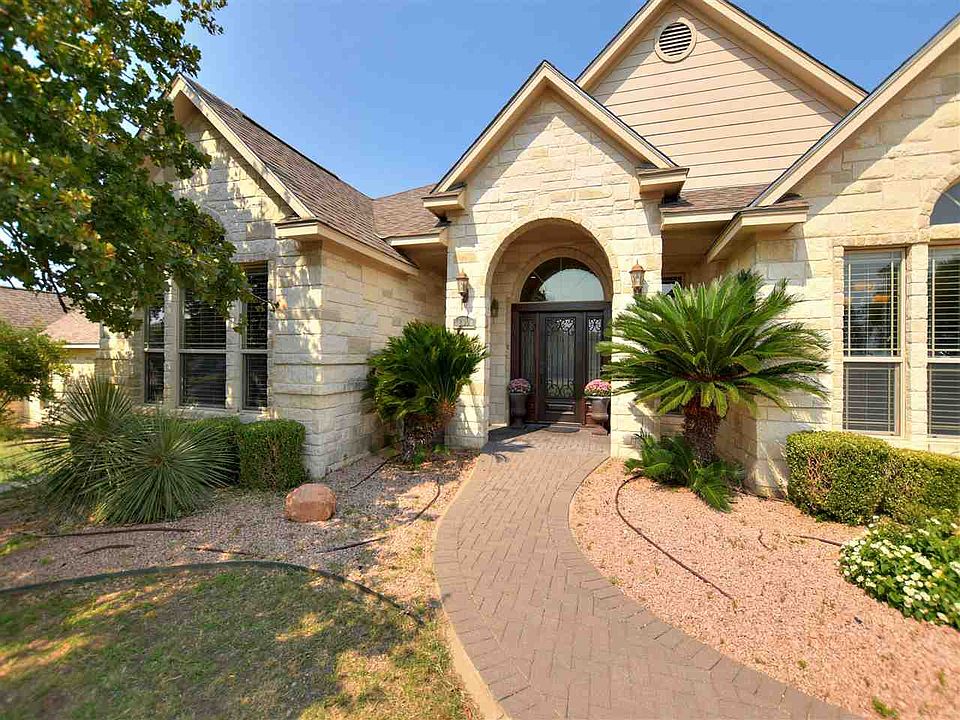 1st image of 200 Enclave Dr