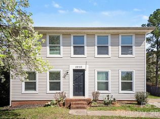 2900 Silkstream Ln, Charlotte, NC