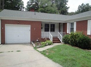 226 Hankins Dr, Hampton, VA 23669