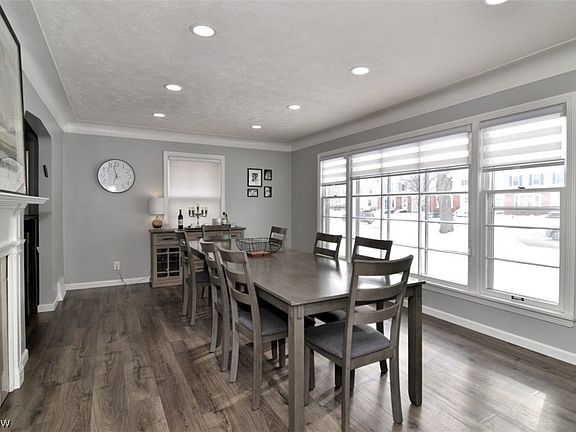 4th image of 4473 Silsby Rd