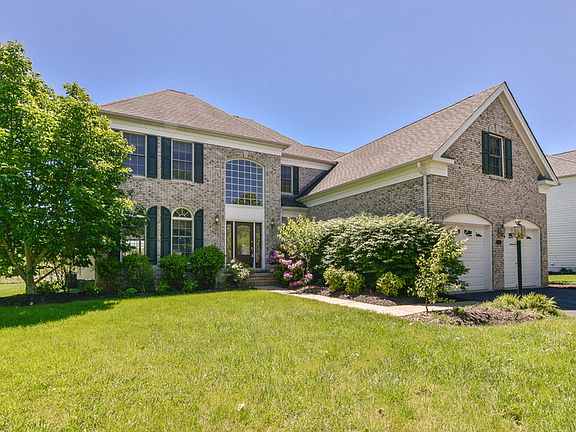 2nd image of 15064 Gaines Mill Cir