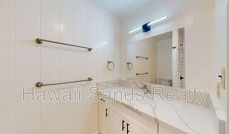 2128 Gertz Ln #D — Photo 10