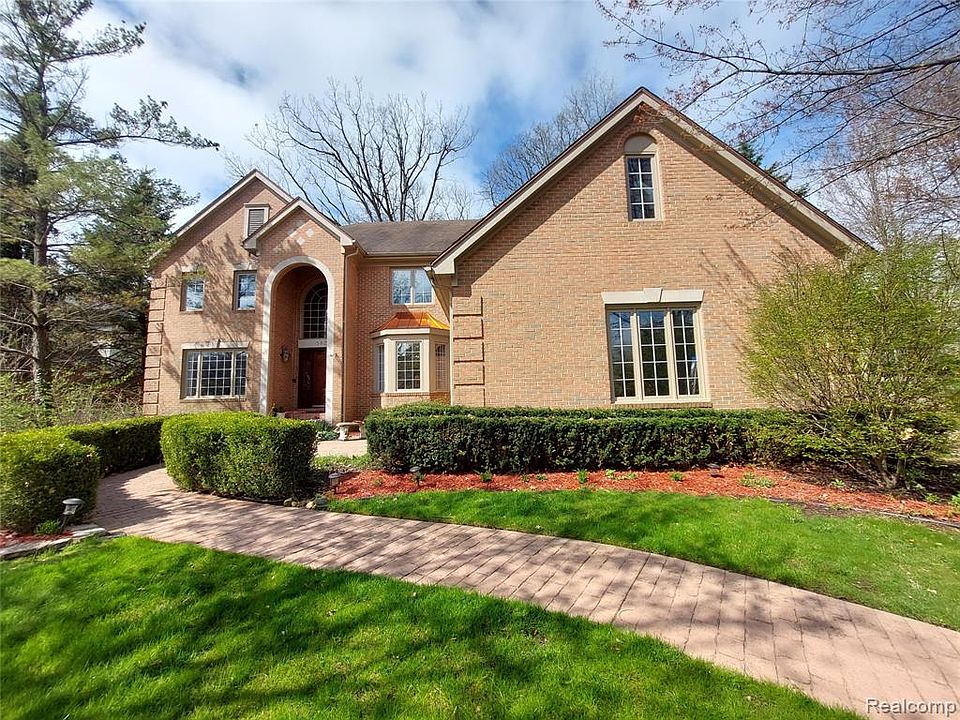 5829 Clearview Dr, Troy, MI 48098 Zillow