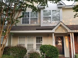 104 Leyland Ct, Summerville, SC 29483
