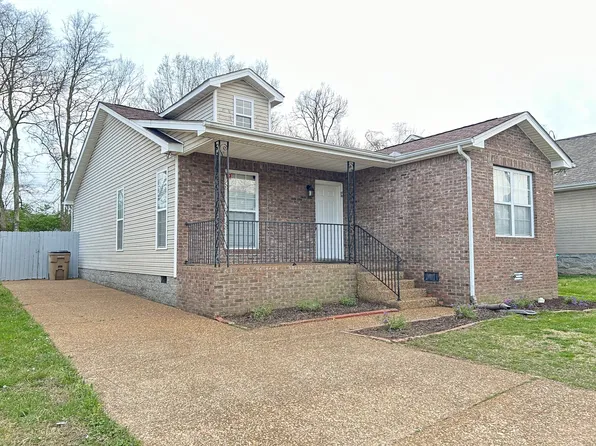 3413 Rainwood Dr, Nashville, TN 37207