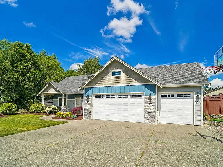 853 SW Norpoint Ct — Photo 50
