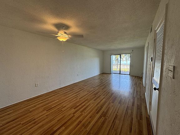 5th image of 1025 Rockledge Dr APT 206A
