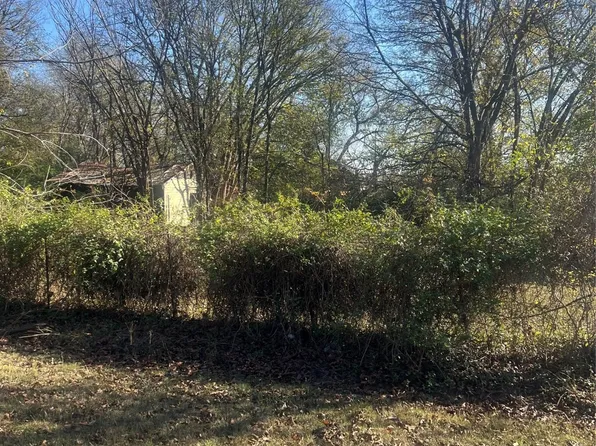 406 Walker St, Wilmer, TX 75172