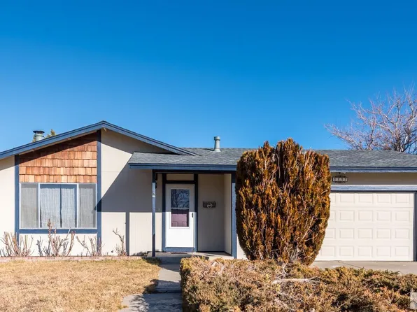 1317 Yellowjacket Ln, Gardnerville, NV 89460