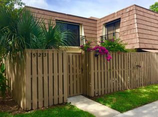 523 5th Ct, Palm Beach Gardens, FL 33410