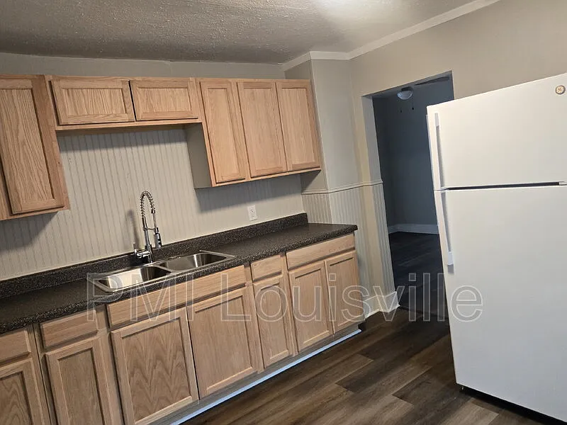 2 bed, 1.0 bath, 936 sqft, $895 — Photo 4