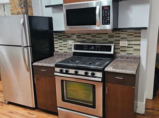 1830 W 17th St APT 2R, Chicago, IL 60608