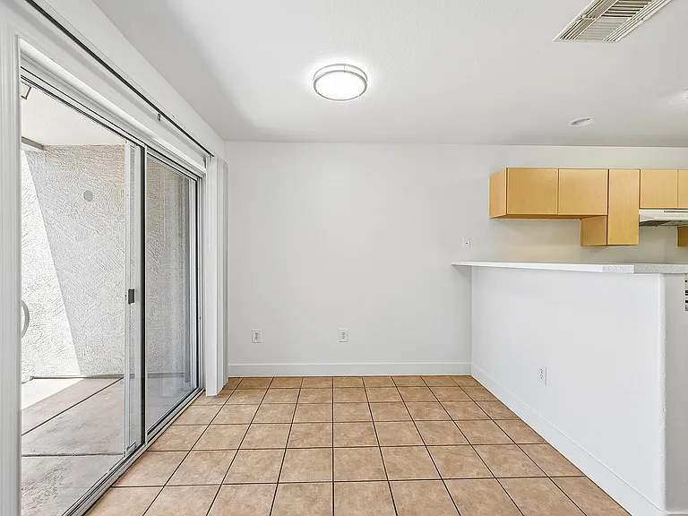 Town Square Townhomes Dining Area