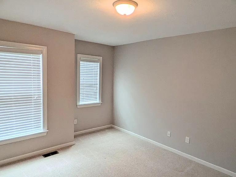 2645 Waites Dr — Photo 13
