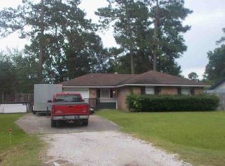 345 Pine Shadows St, Vidor, TX 77662