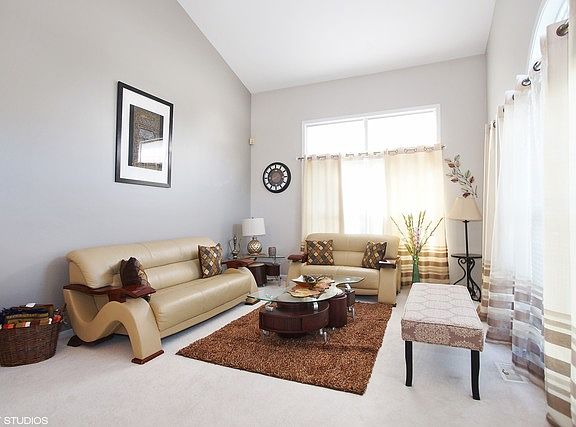 4th image of 259 Lynwood Ln