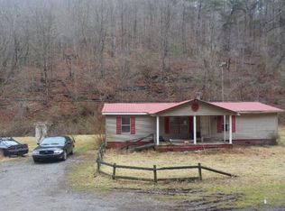 648 Stanley Frk, Varney, KY 41571