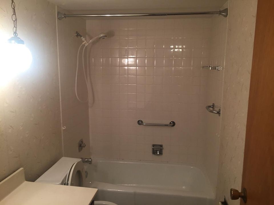 1st image of 15324 Treetop Dr APT 3N