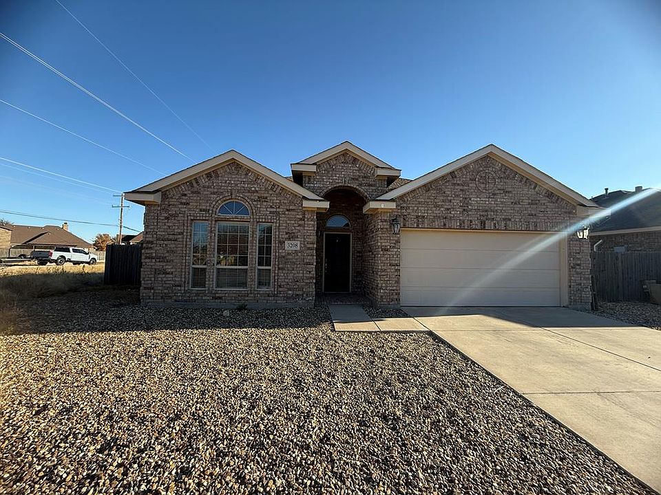 1st image of 3208 Rembrandt Ave