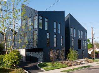 150 N Buffalo St, Portland, OR 97217