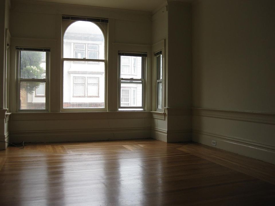 1st image of 1290 2nd Ave