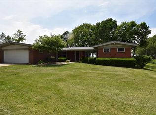 1000 Elm St, Higginsville, MO 64037