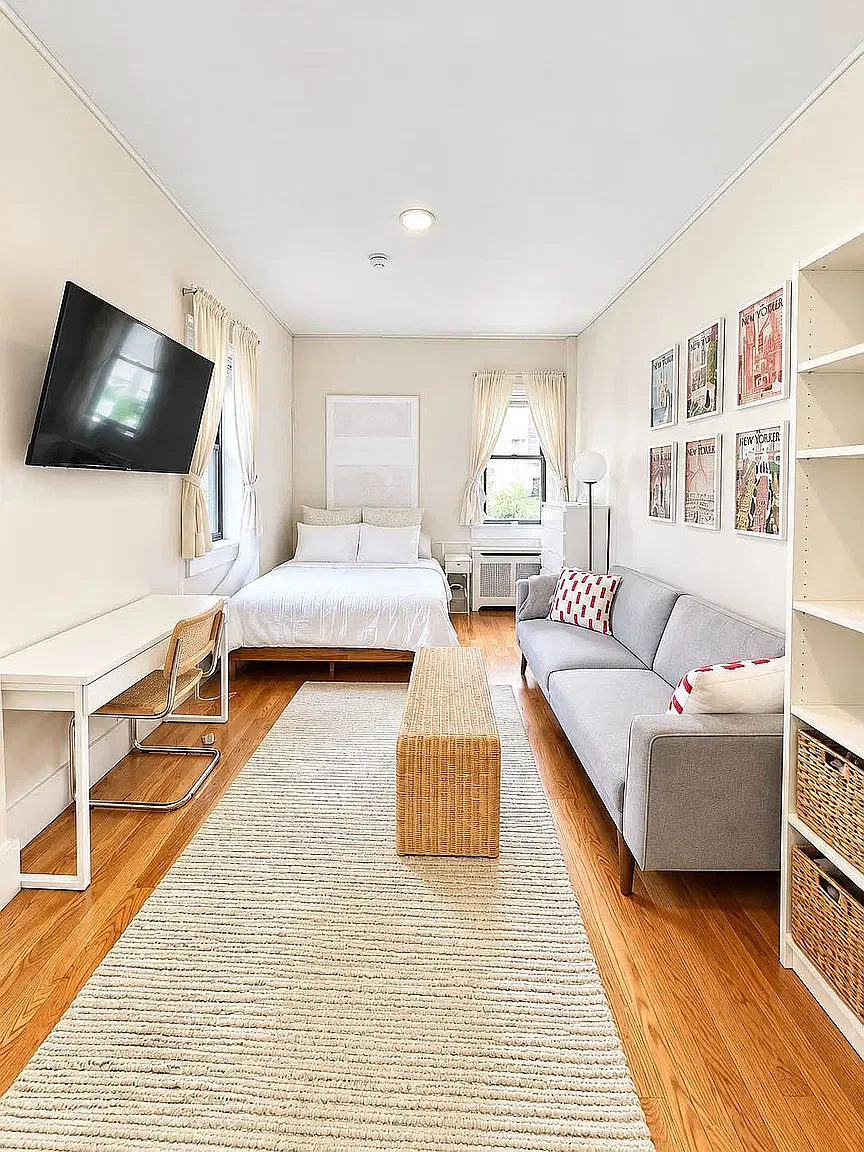 313 West 105th Street — Photo 2