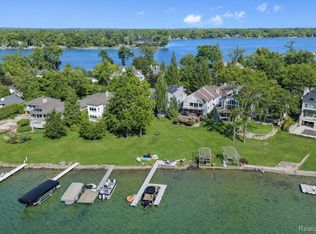 3217 Interlaken St, West Bloomfield, MI