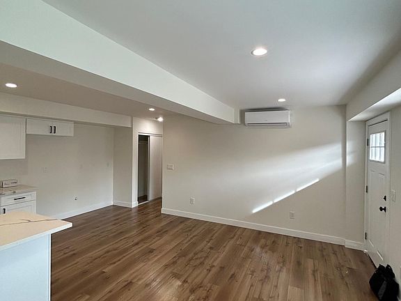 4th image of 4525 W Broadway #E