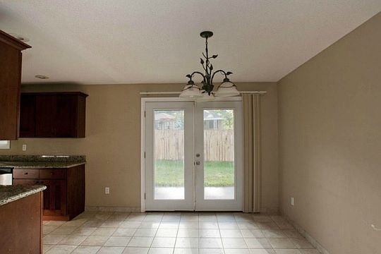 3rd image of 8511 Quinault Dr NE