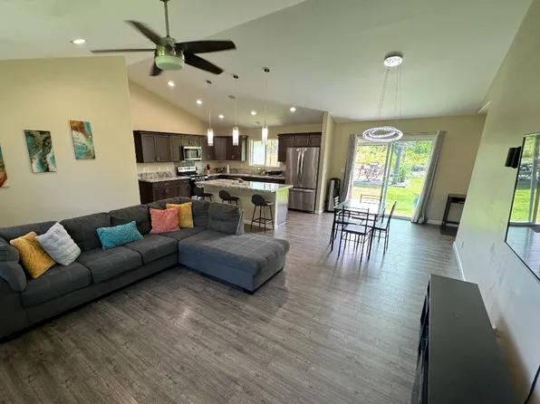 15-1504 16th Ave, Keaau, HI 96749