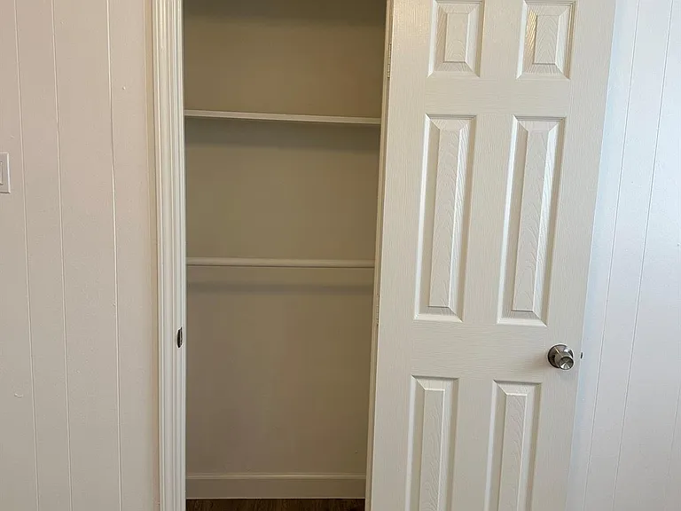 934 Bacliff Dr — Photo 14