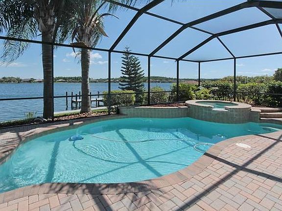 5th image of 16011 Ivy Lake Dr