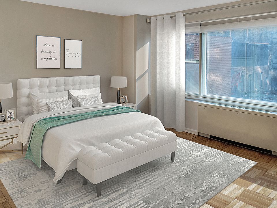 1st image of 33 Greenwich Ave #3C