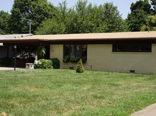 1722 S Delaware Ave, Springfield, MO 65804