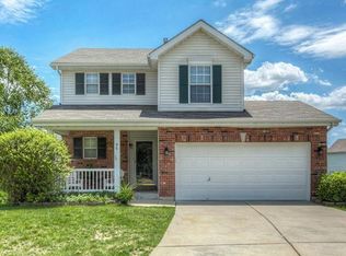 96 Roxbury Ct, O'Fallon, MO 63366