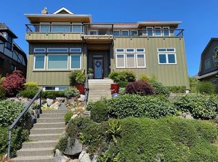 2233 Viewmont Way W #2, Seattle, WA 98199