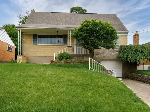 8366 Coghill Ln, Cincinnati, OH 45239